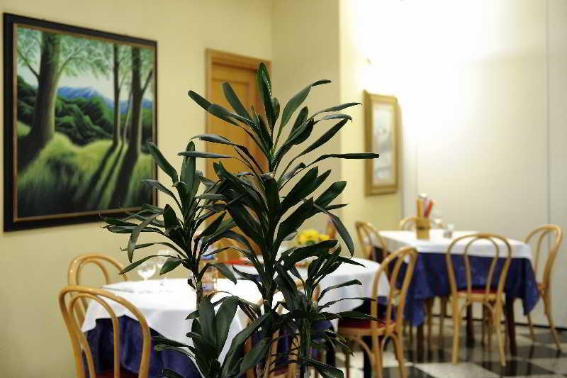 Hotel Bertusi ปอร์เรตตา แตร์เม ภายนอก รูปภาพ