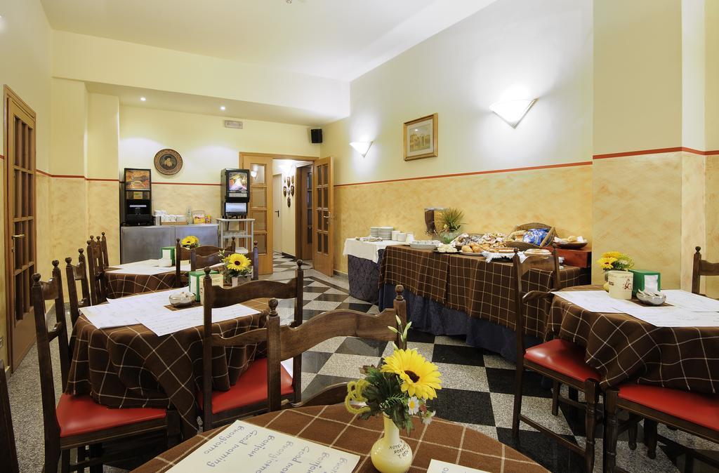 Hotel Bertusi ปอร์เรตตา แตร์เม ภายนอก รูปภาพ